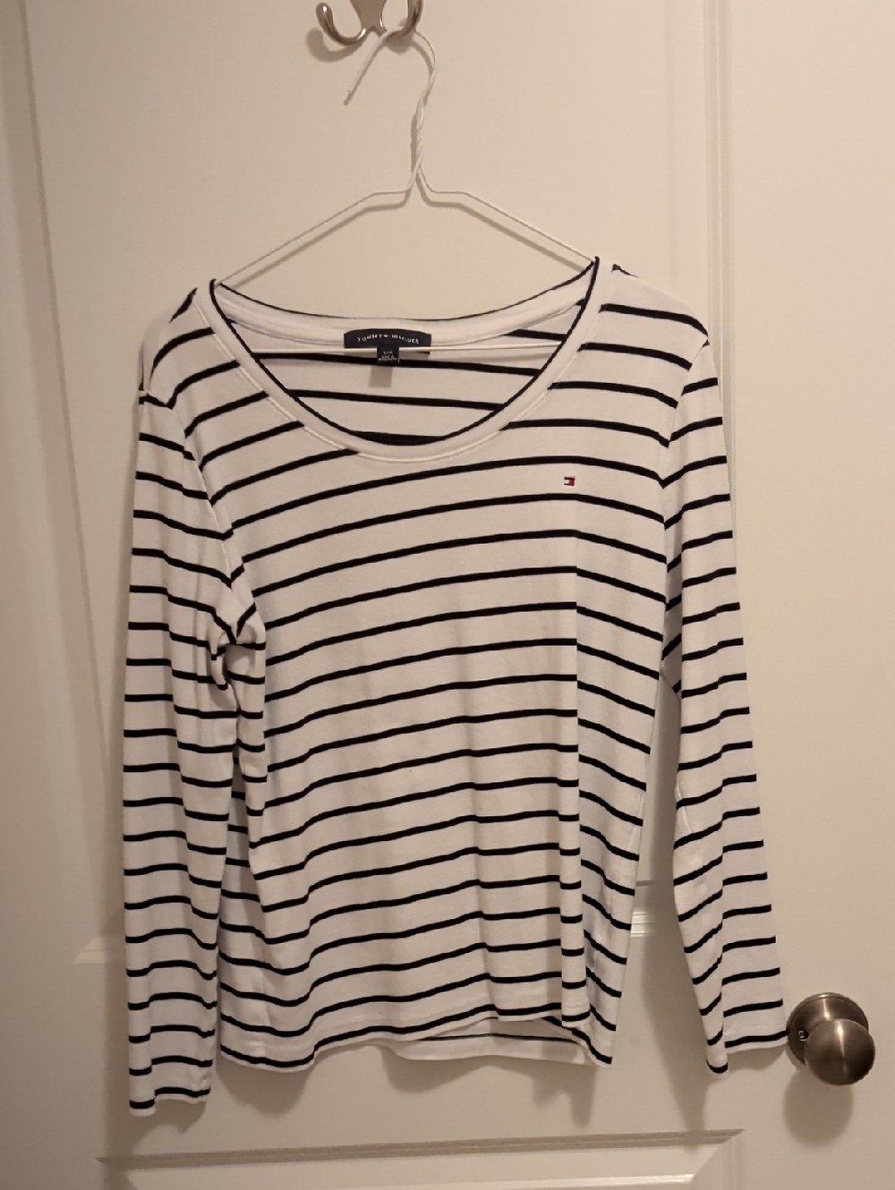 Tommy Hilfiger White & Black Striped Long-Sleeve Tee
